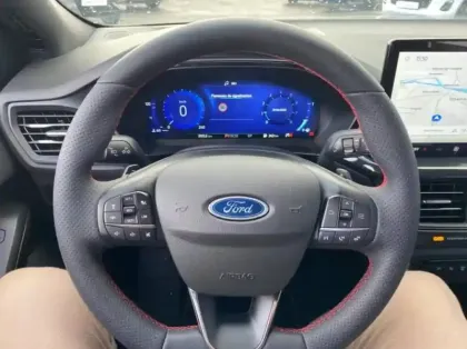 Photo 3 Ford Focus 1.0 Flexifuel mHEV 125ch ST-Line X Powershift