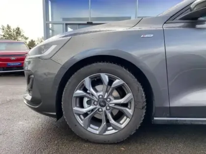 Photo 7 Ford Focus 1.0 Flexifuel mHEV 125ch ST-Line X Powershift