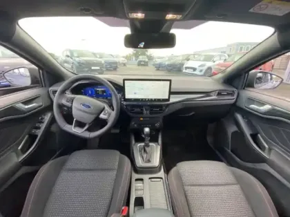 Photo 2 Ford Focus 1.0 Flexifuel mHEV 125ch ST-Line X Powershift