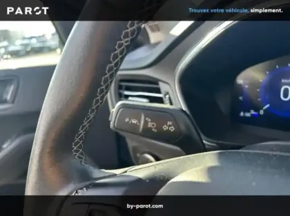 Photo 19 Ford Focus SW 1.0 EcoBoost 125ch Titanium X BVA