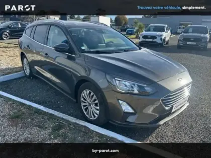 Photo 11 Ford Focus SW 1.0 EcoBoost 125ch Titanium X BVA