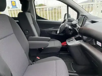 Photo 34 Peugeot Partner III Taille XL BDi 130 S&amp;S EAT8 Cab App