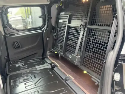 Photo 16 Peugeot Partner III Taille XL BDi 130 S&amp;S EAT8 Cab App