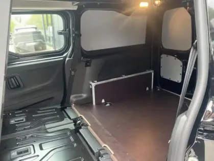 Photo 17 Peugeot Partner III Taille XL BDi 130 S&amp;S EAT8 Cab App