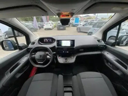 Photo 4 Peugeot Partner III Taille XL BDi 130 S&amp;S EAT8 Cab App