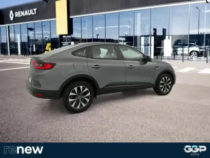 Photo 33 Renault Arkana E-Tech 145 Zen