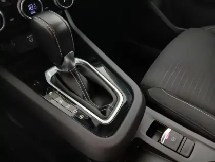 Photo 46 Renault Arkana E-Tech 145 Zen