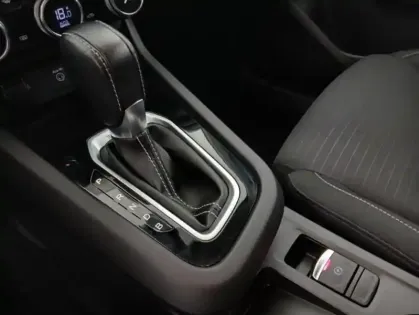 Photo 20 Renault Arkana E-Tech 145 Zen