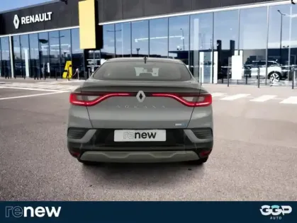 Photo 34 Renault Arkana E-Tech 145 Zen