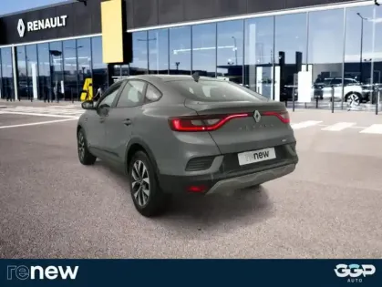 Photo 4 Renault Arkana E-Tech 145 Zen