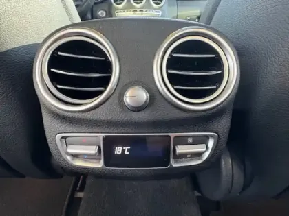 Photo 24 Mercedes Classe C Berline AMG 43 4MATIC