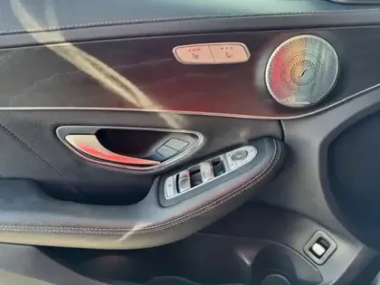 Photo 17 Mercedes Classe C Berline AMG 43 4MATIC