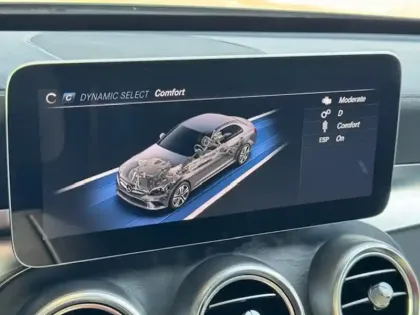 Photo 16 Mercedes Classe C Berline AMG 43 4MATIC