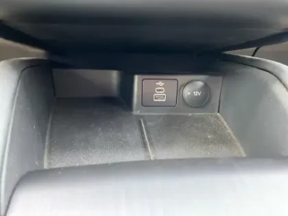 Photo 17 Ford Kuga 2.5 Duratec 190ch FHEV E85 ST-Line BVA