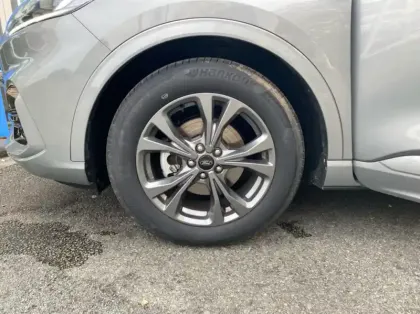 Photo 13 Ford Kuga 2.5 Duratec 190ch FHEV E85 ST-Line BVA