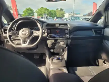 Photo 10 Nissan Leaf  150ch 40kWh Acenta 22