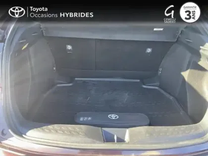 Photo 9 Toyota C-HR  122h Dynamic Business 2WD E-CVT + Programme Beyond Zero Academy MY22