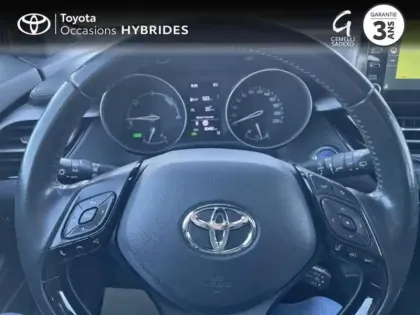 Photo 12 Toyota C-HR  122h Dynamic Business 2WD E-CVT + Programme Beyond Zero Academy MY22