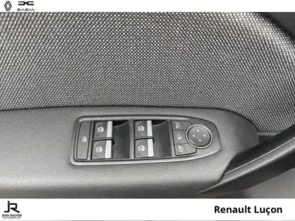 Photo 13 Renault Symbioz  1.6 E-Tech full hybrid 145ch Techno