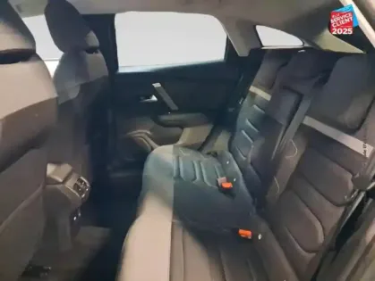 Photo 10 Citroën C4  PureTech 130ch S&S Shine