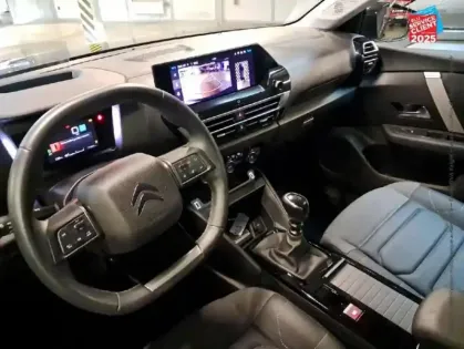 Photo 14 Citroën C4  PureTech 130ch S&S Shine