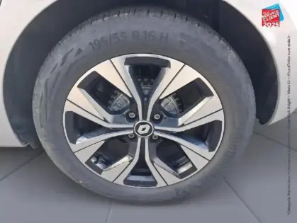 Photo 9 Renault Clio  1.0 TCe 90ch Evolution