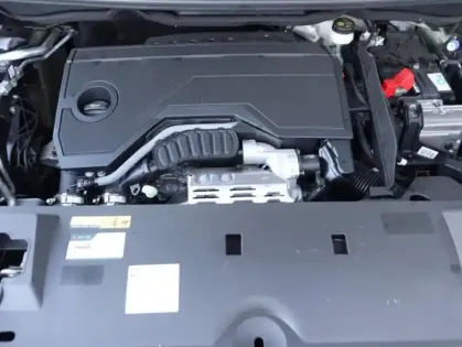 Photo 12 Peugeot 3008  1.2 Hybrid 136ch Allure e-DCS6