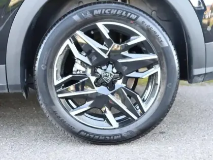 Photo 10 Peugeot 3008  1.2 Hybrid 136ch Allure e-DCS6