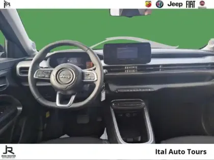 Photo 7 Jeep Avenger  1.2 Turbo T3 100ch MHEV Altitude BVR6 eHybrid