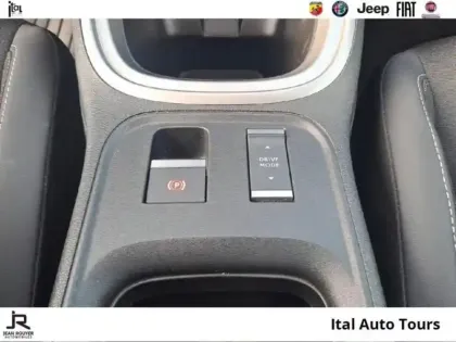 Photo 29 Jeep Avenger  1.2 Turbo T3 100ch MHEV Altitude BVR6 eHybrid