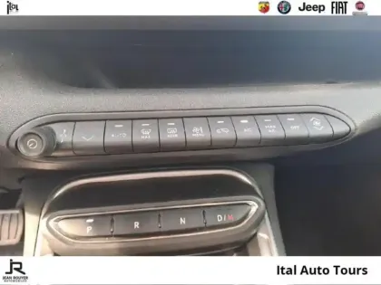 Photo 28 Jeep Avenger  1.2 Turbo T3 100ch MHEV Altitude BVR6 eHybrid