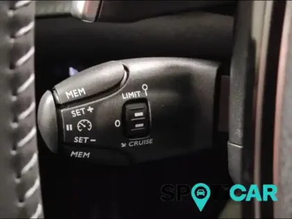 Photo 12 Peugeot 2008  1.2 Hybrid 145ch Envy e-DCS6