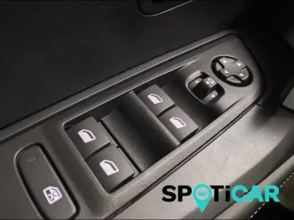 Photo 11 Peugeot 2008  1.2 Hybrid 145ch Envy e-DCS6