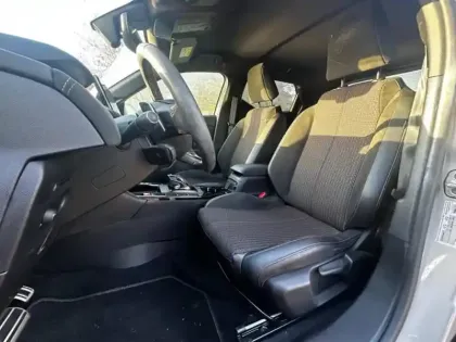 Photo 13 DS DS 3  Crossback PureTech 130ch Performance Line + Automatique 7cv