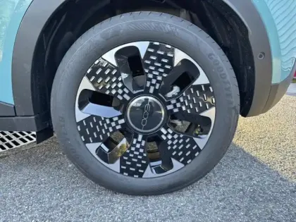 Photo 10 Fiat 600  e 156ch 54kWh La Prima