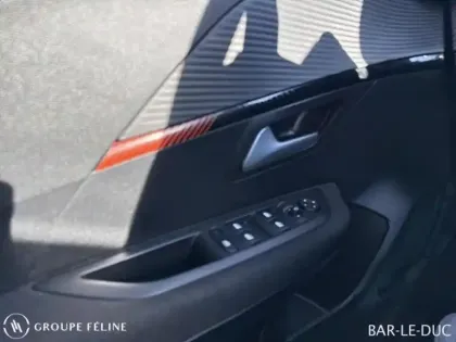 Photo 11 Peugeot 208  e- 136ch Active Business