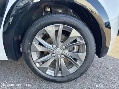 Photo 10 Peugeot 208  e- 136ch Active Business