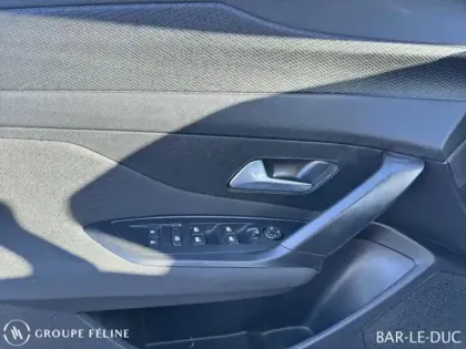 Photo 11 Peugeot 308  1.2 PureTech 130ch S&S Active Pack