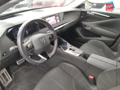 Photo 14 DS DS 4  PureTech 130ch Performance Line + Automatique GPS Camera