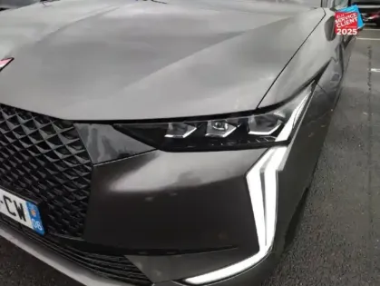 Photo 12 DS DS 4  PureTech 130ch Performance Line + Automatique GPS Camera