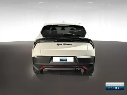 Photo 4 Alfa Romeo Junior  1.2 Ibrida 145ch Speciale e-DCT6