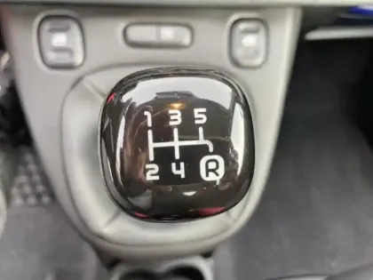 Photo 13 Fiat Panda  1.2 8v 69ch S&S Pop 2019 Euro6D