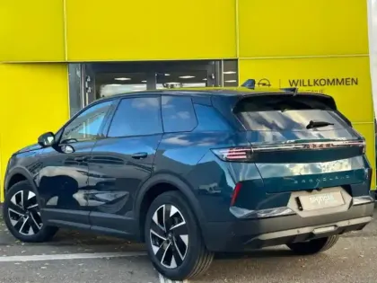 Photo 6 Opel Grandland  1.2 Turbo Hybrid 145ch GS e-DCT6 - 	Pack Techno