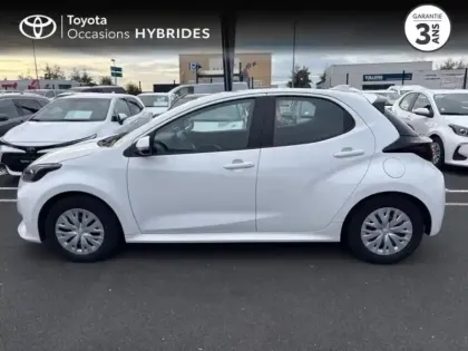 Photo 2 Toyota Yaris  116h Dynamic 5p MY22