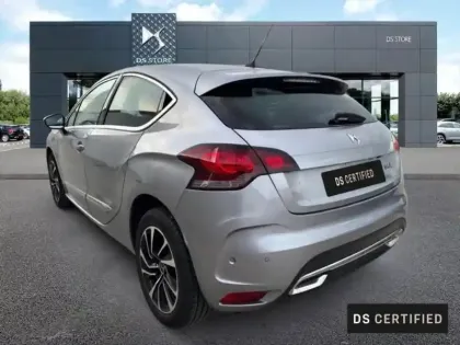 Photo 6 DS DS 4  PureTech 130ch Connected Chic S&S 2017