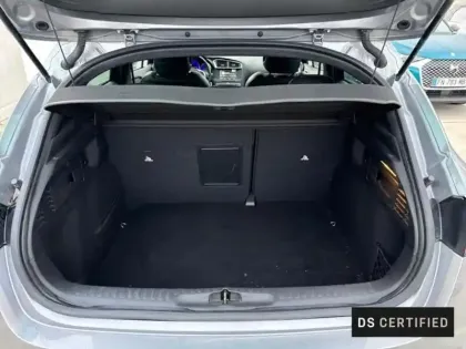 Photo 5 DS DS 4  PureTech 130ch Connected Chic S&S 2017