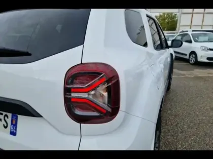 Photo 13 Dacia Duster  1.0 ECO-G 100ch  Journey + 4x2