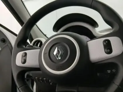 Photo 11 Renault Twingo  E-Tech Electric Authentic R80 Achat Intégral