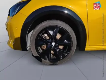 Photo 24 Peugeot 208  e- 136ch GT GPS Camera Carplay