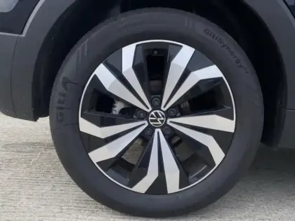 Photo 8 Volkswagen T-cross  1.0 TSI 116ch Life Plus DSG7